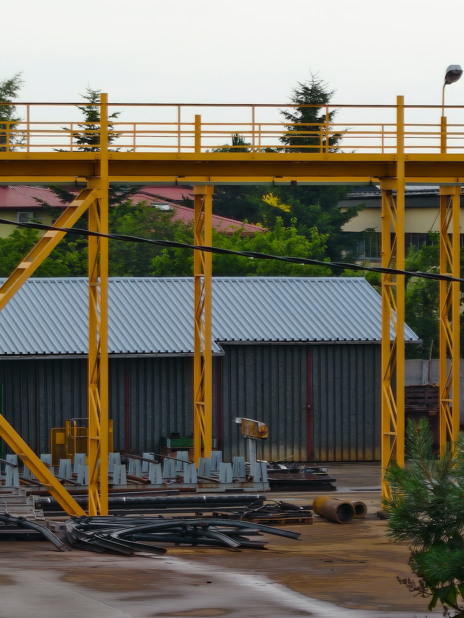 Nowe vivo X200 FE już w naszych rękach. Kompaktowa obudowa, rewelacyjny aparat ZEISS i fenomenalnie duży akumulator 42 vivo X200 FE