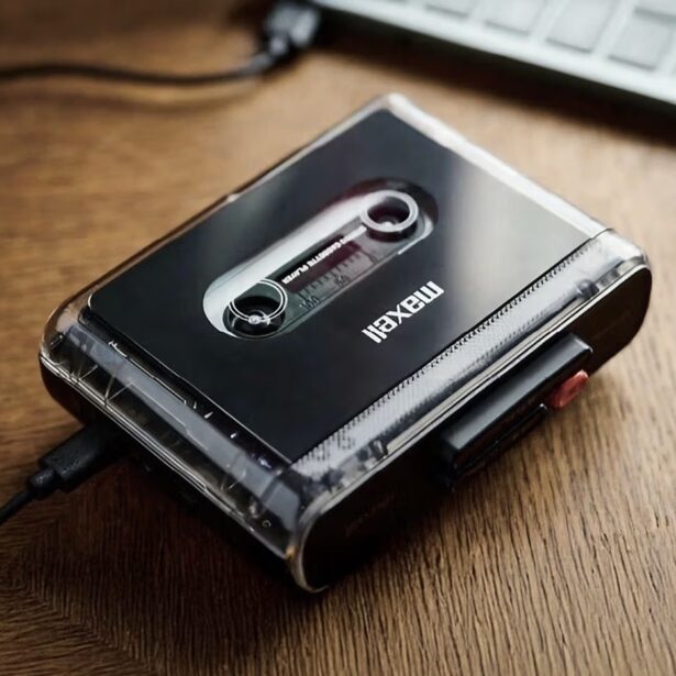Era Walkmana odzywa na nowo. Japoński Maxell MXCP-P100 dostępny za 325 zł