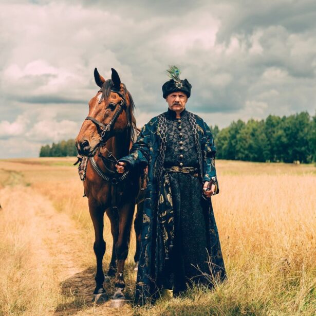 Drugi sezon 1670 na pierwszym zwiastunie. Nie mogę się doczekać tej jesiennej premiery