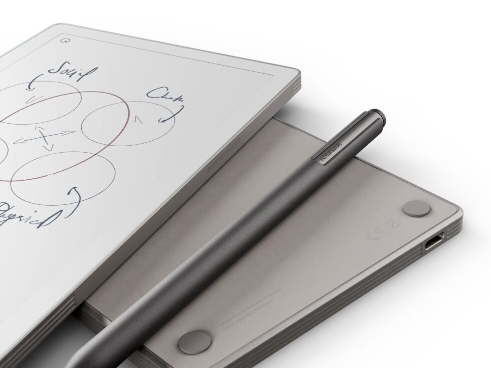 reMarkable Paper Pro Move