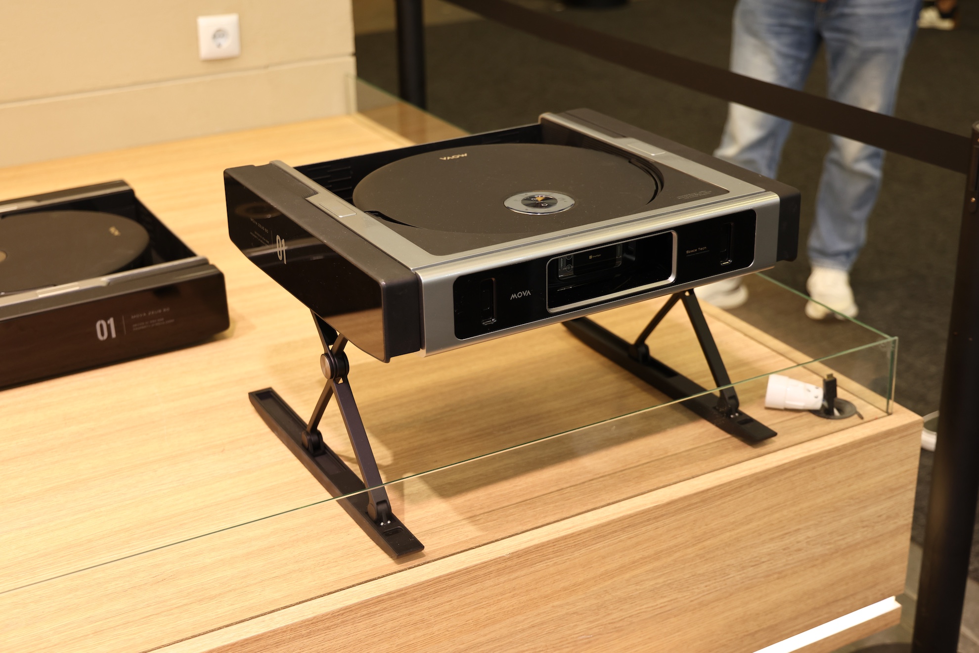 MOVA na IFA 2025 to wysyp nowości, które po prostu chcesz mieć w domu 17 CR5 7225