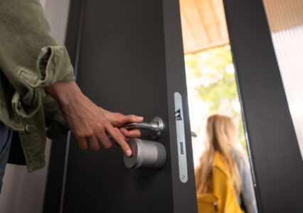 Yale Linus L2 Lite – smart zamek, który demokratyzuje rynek i sprawdzi się w każdym wypadku