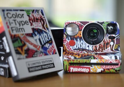 Polaroid Now Gen3 Thrasher Edition w naszych rękach. Jest piękniejszy niż na zdjęciach #unboxing