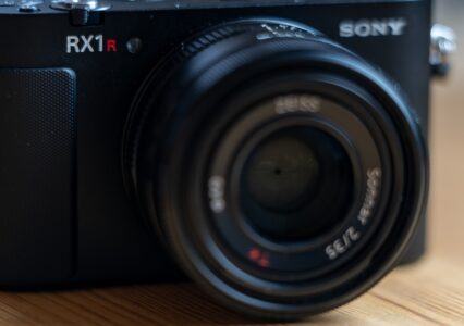 Sony RX1R III – słodki maluszek potrafi zaskoczyć. Pierwsze wrażenia