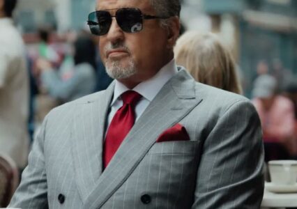 Kiedy Sly poznał Samuela i wkurzył ojca Peacemakera. Recenzja 3. sezonu serialu Tulsa King