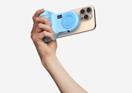 Belkin Stage PowerGrip – powerbank i wygodny chwyt podczas fotografowania. Niestety trochę drogi