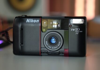 Wakacyjne testy Nikona TW20 AF i Dubblefilm Apollo 200 #analoglife