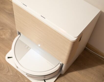 Przetestowaliśmy iRobot Roomba Max 705 Combo. Flagowiec pozamiatał, ale też pozmywał