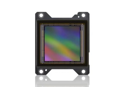 Sony pokazało kwadratową matrycę o rozdzielczości 105 MP. Powiew świeżości dla fotografii?