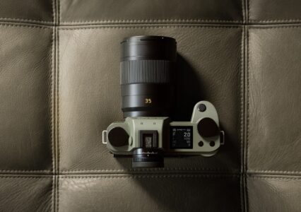 Leica SL3 zadebiutowała w wyjątkowej wersji Reporter