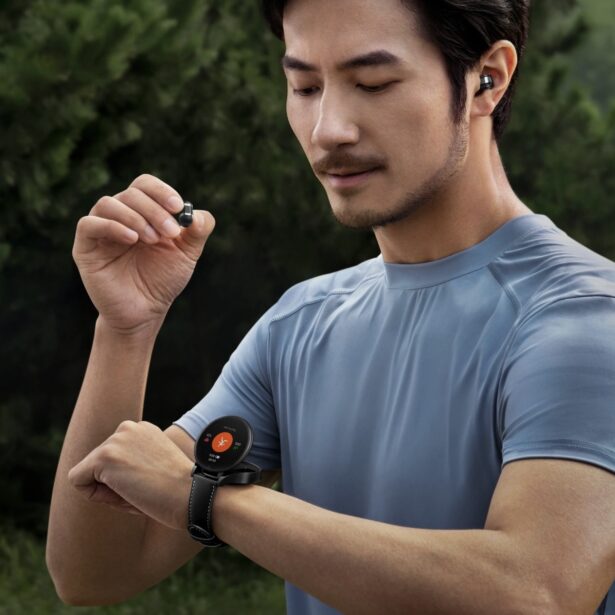 HUAWEI prezentuje słuchawki FreeClip 2 i piękny WiFi Mesh X3 Pro. Znamy termin polskiej premiery 9 Smartwatch ze słuchawkami HUAWEI WATCH Buds 2 może zadebiutować jeszcze w tym roku
