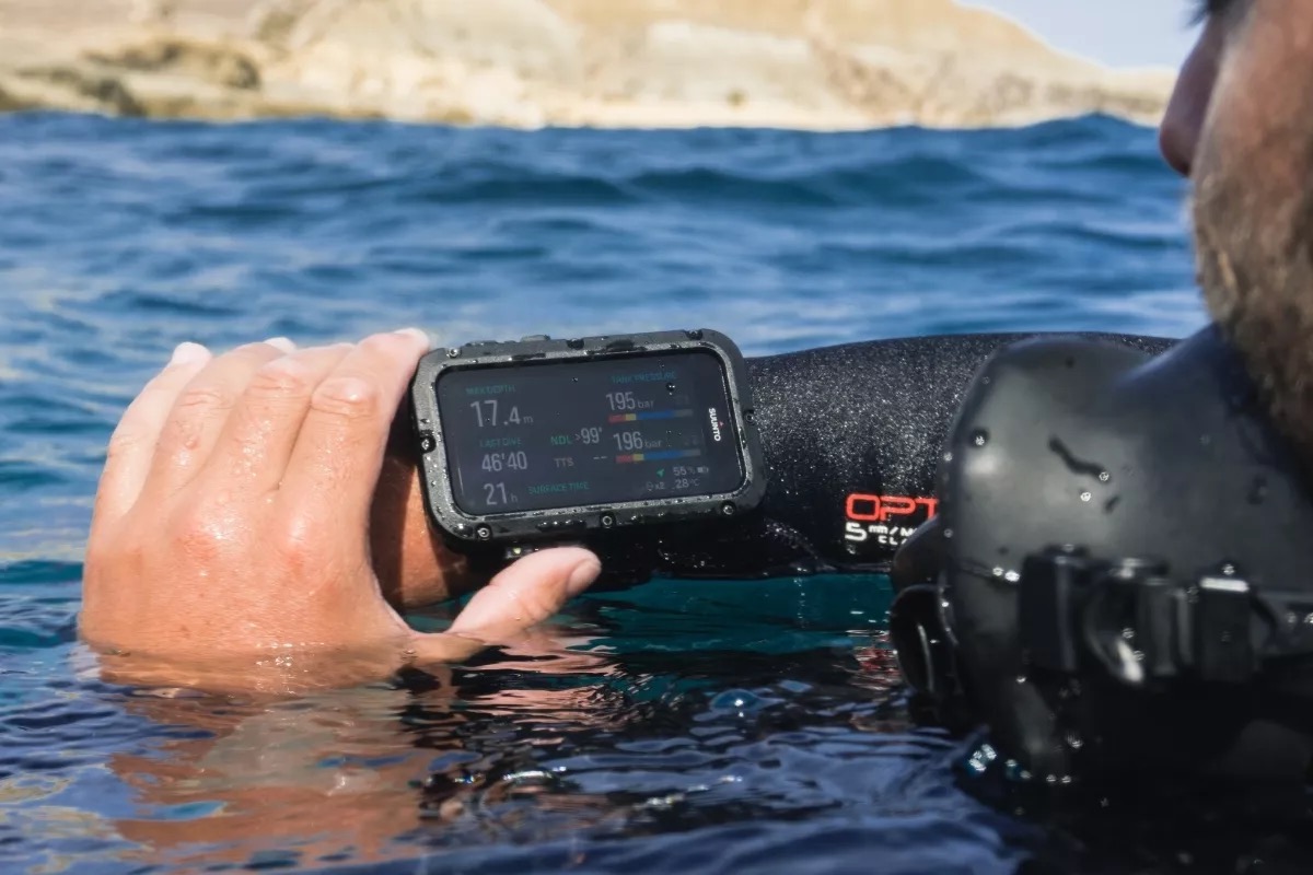 Suunto Nautic oraz Nautic S - komputer i smart zegarek do nurkowania na serio 13 Suunto Nautic