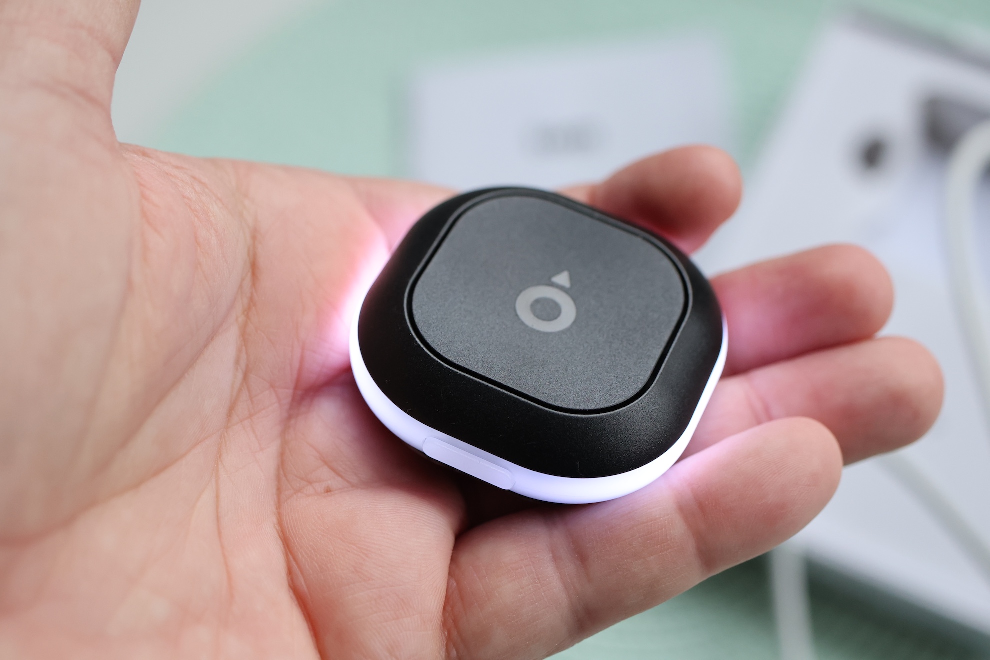 Prezentownik dla każdego i w świetnych cenach z wideorejestratorami Prido, Air Fryerem i lokówką Cecotec oraz drogowym hitem od TomTom 28 CR5 9637