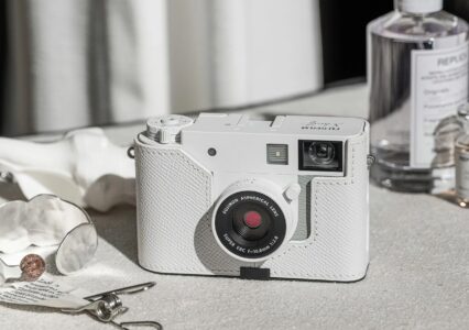 X half cały na biało? Fujifilm Shut Up And Take My Money!