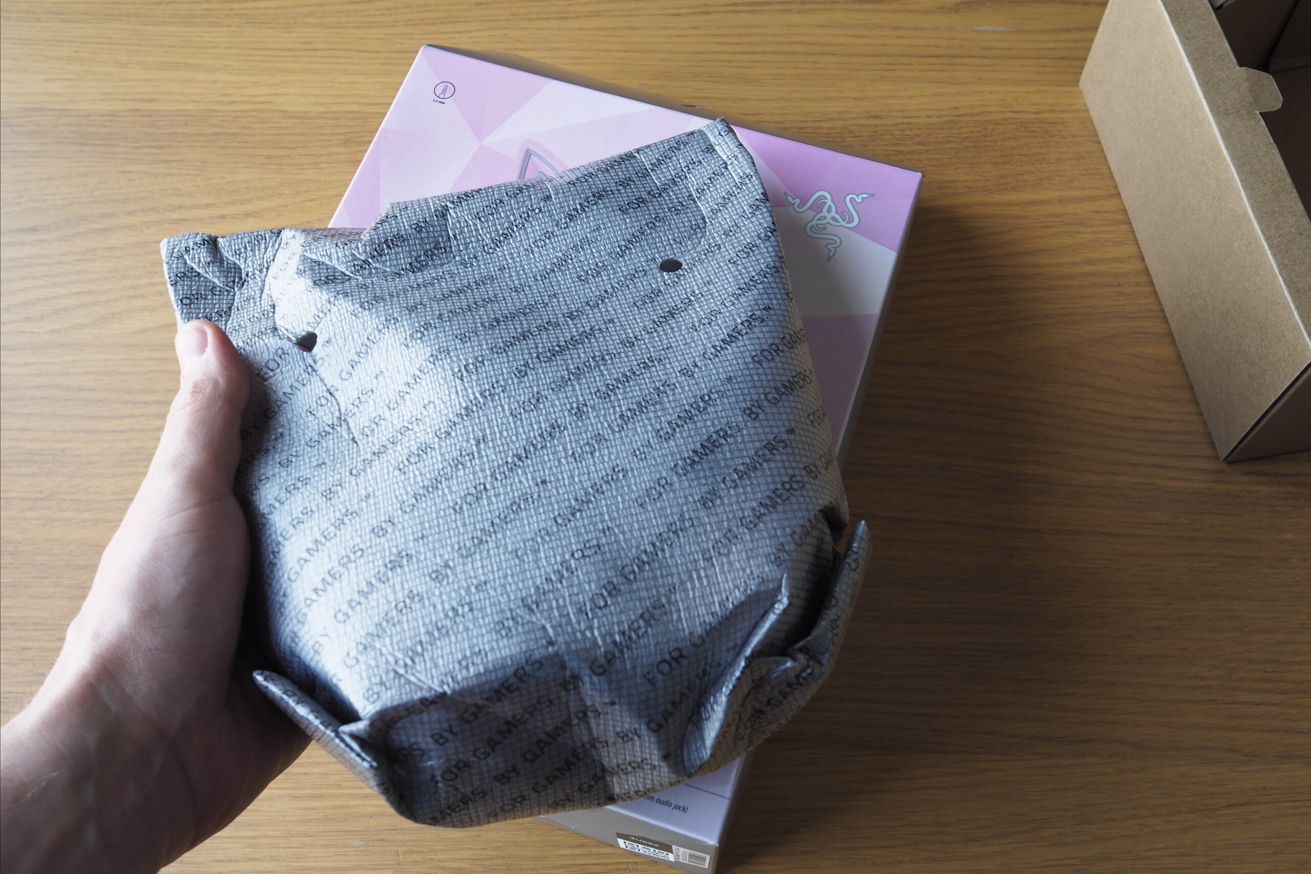 Razer Kraken Kitty V3 X Quartz Edition – pierwsze miauczenia 10 Razer Kraken Kitty V3 X Quartz Edition