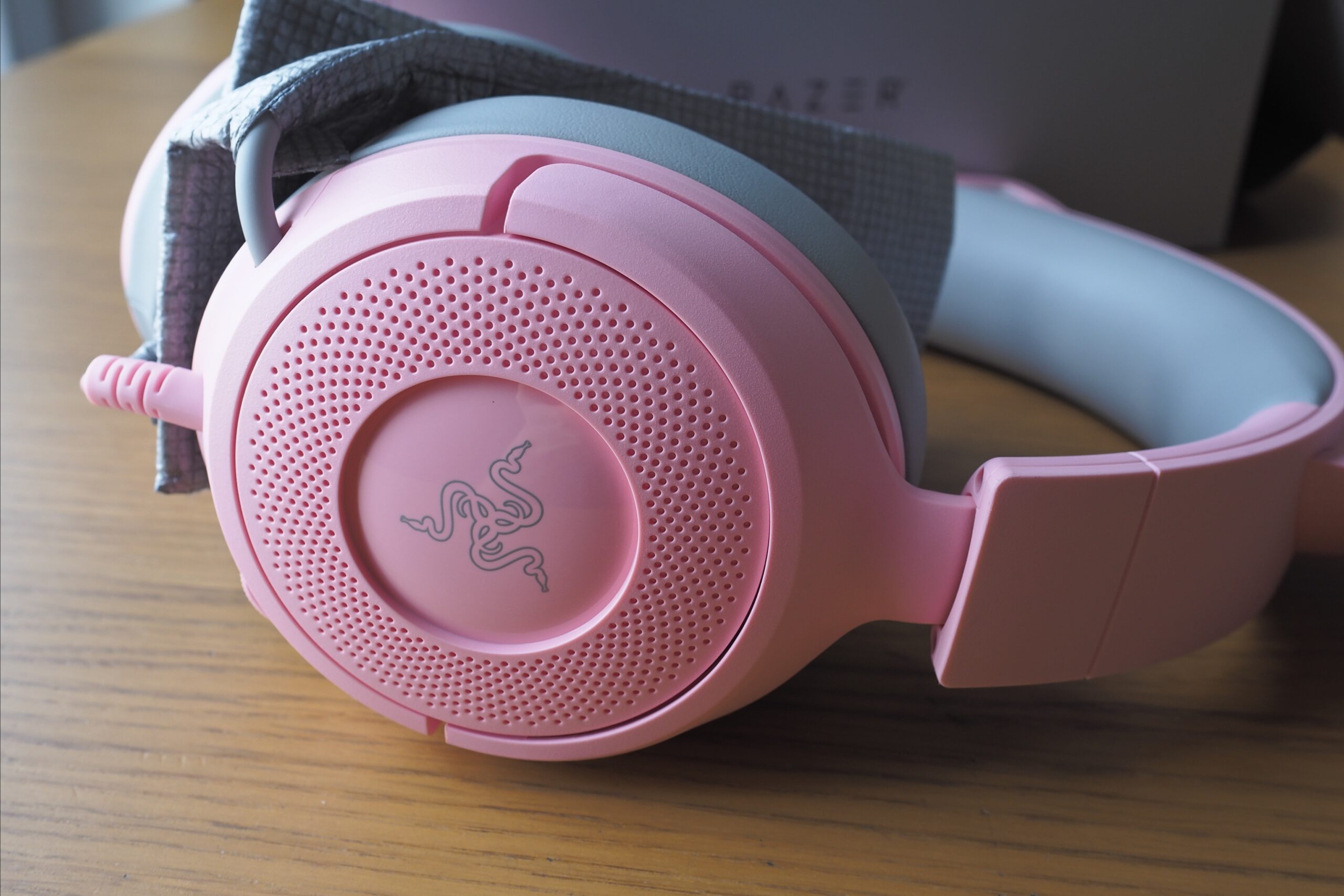 Razer Kraken Kitty V3 X Quartz Edition – pierwsze miauczenia 11 Razer Kraken Kitty V3 X Quartz Edition