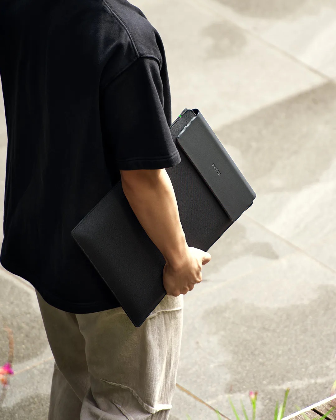 Razer Laptop Sleeve 16 With Wireless Charging