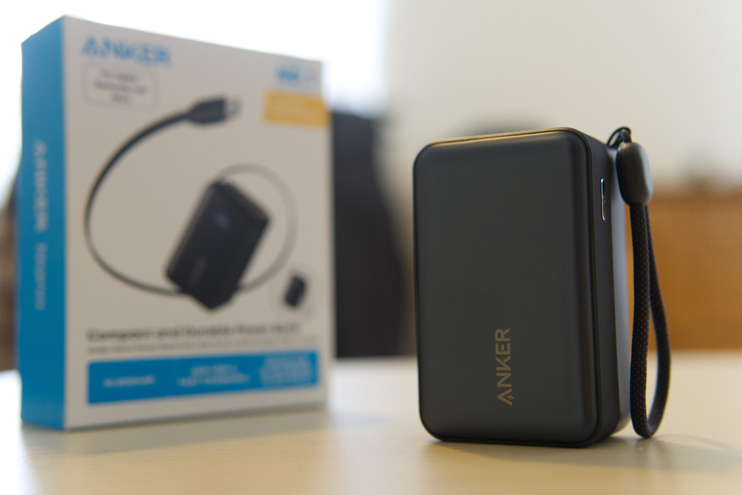 Wielka moc w twojej kieszeni, czyli parę słów o powerbanku Anker Nano 45W 10K 14 heroshot 1 scaled