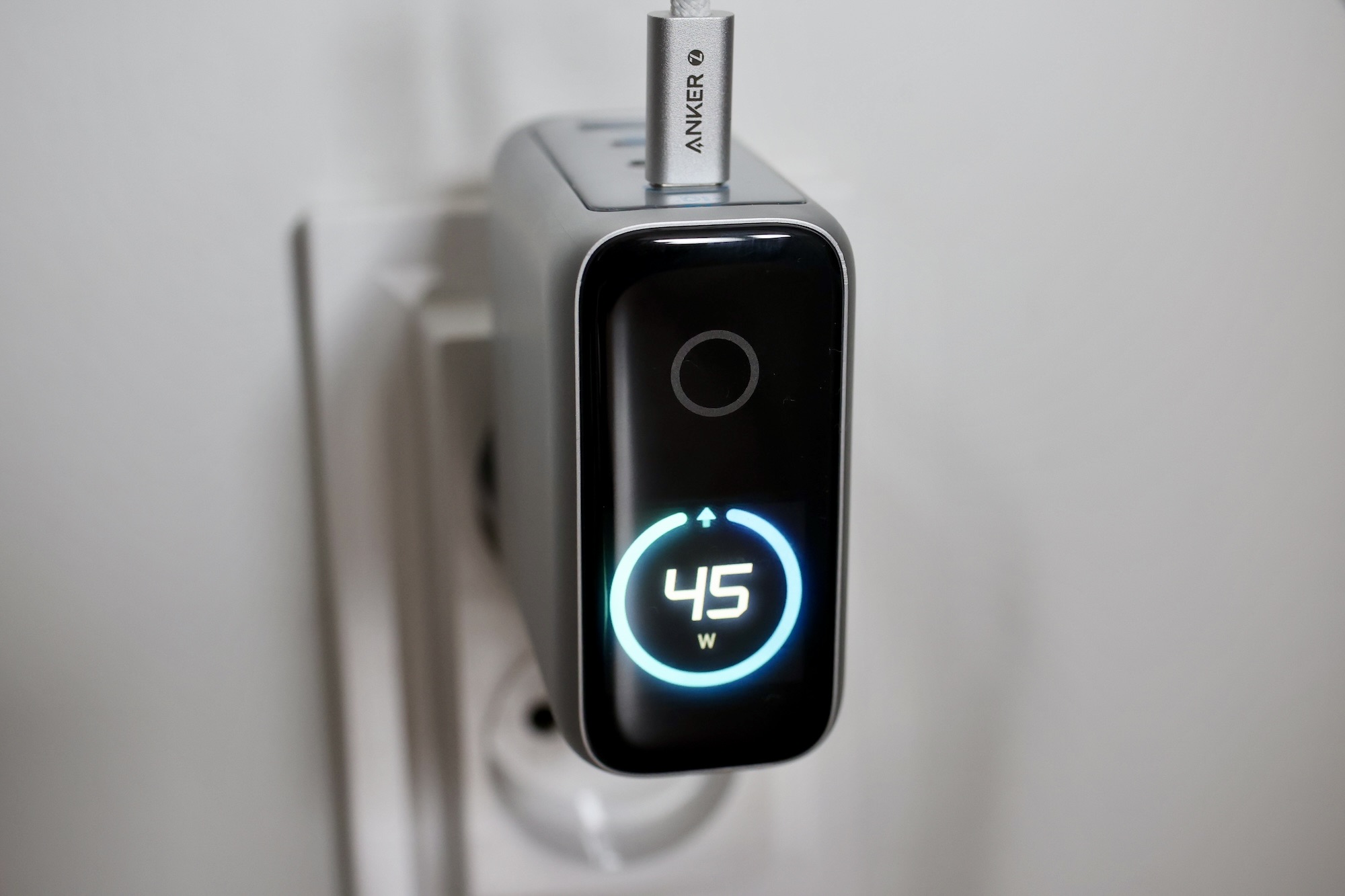 Anker Charger (140W, 4-Port, PD 3.1) - zasilacz ostateczny dla MacBooka i każdego smartfona 15 Anker Charger (140W, 4-Port, PD 3.1)
