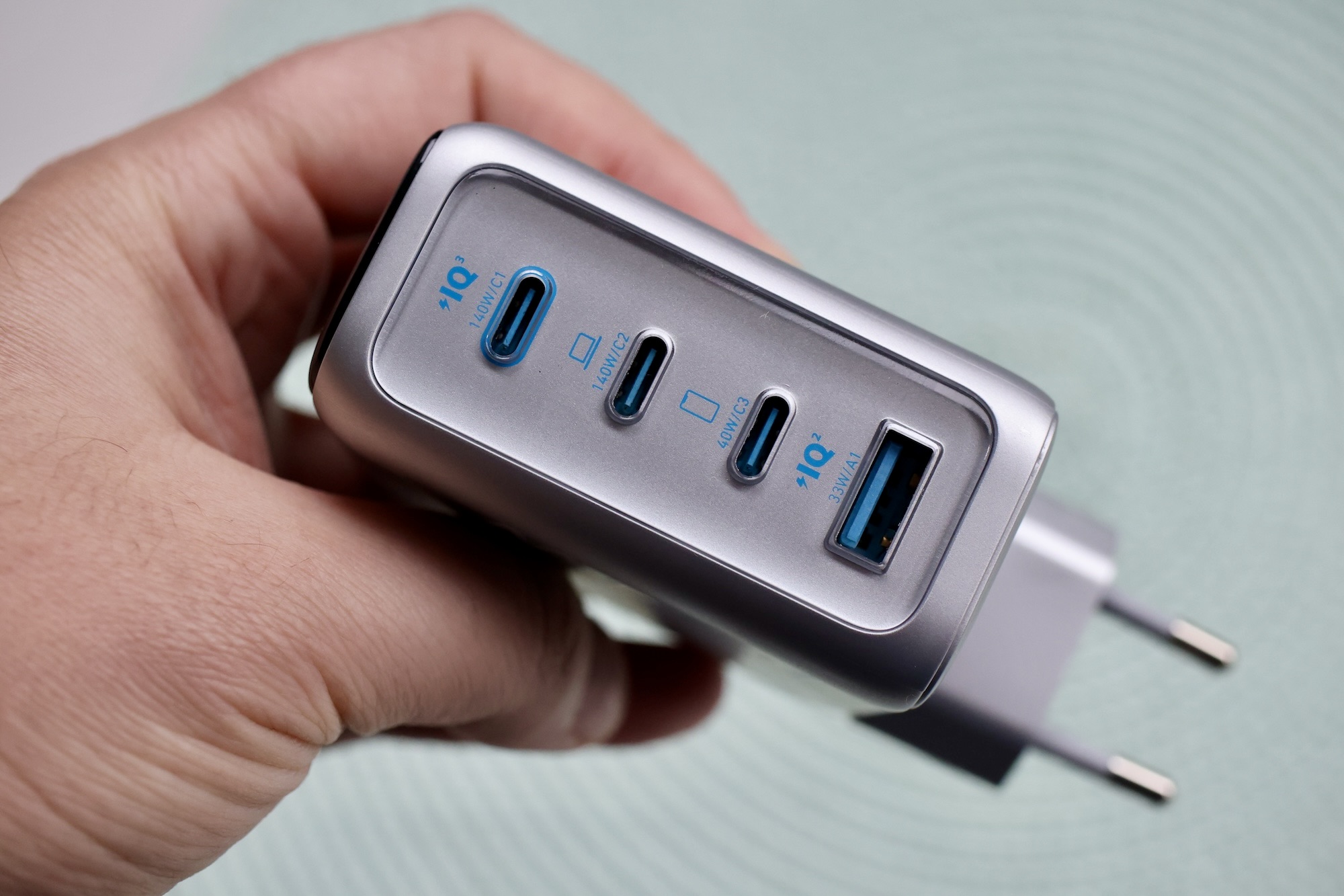 Anker Charger (140W, 4-Port, PD 3.1) - zasilacz ostateczny dla MacBooka i każdego smartfona 12 Anker Charger (140W, 4-Port, PD 3.1)