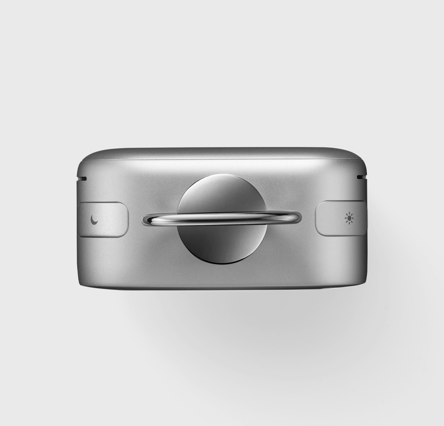 Balmuda The Clock. Producent wiralowego smartfona powraca ze smart budzikiem stworzonym przez Jony’ego Ive’a