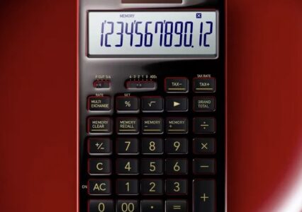Debiutuje Casio S100X. To kalkulator za 2300 zł, którego luksusowe wykończenie trwa cały miesiąc
