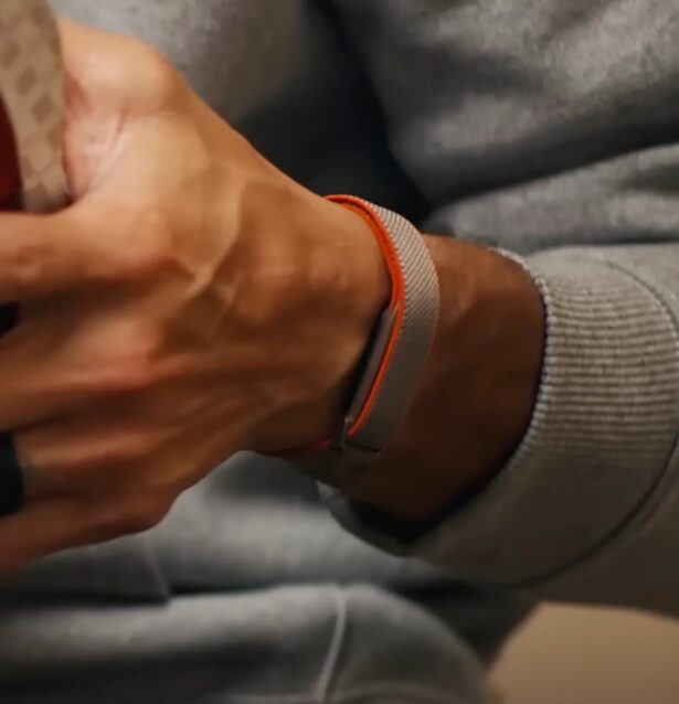 Google Fitbit Air wycieka na ręce gwiazdy NBA Stephena Curry