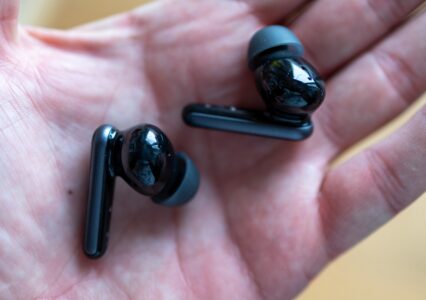 Soundcore Liberty 5 – świetne na co dzień, ale nie bez wad