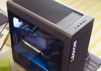 Lenovo Legion T7 34IAS10 – więcej klatek i detali niż człowiek mógłby sobie wymarzyć