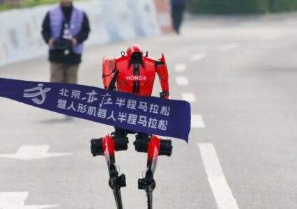 Półmaratonu w Pekinie nie wygrywa człowiek. Honor może być dumny ze swojego robota