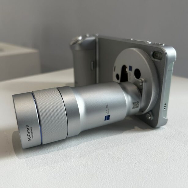 Vivo 300 Ultra debiutuje w Polsce. Producent otwiera nowy segment fotografii mobilnej