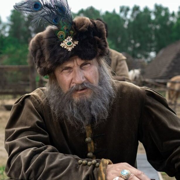 Trzeci sezon 1670 ze zwiastunem i datą premiery. Już tego lata wrócimy do Adamczychy