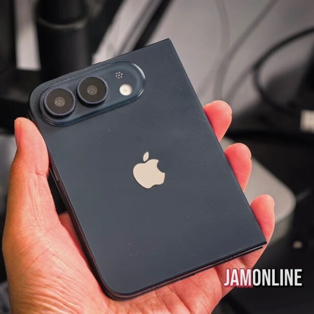 Opublikowano kolejne zdjęcia atrapy składanego iPhone’a, tym  razem w ciemnej wersji