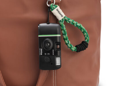 Przeczytaj nowy wpis na Rozładowani.pl: Fujifilm prezentuje dwa nowe modele QuickSnap na 40-lecie marki