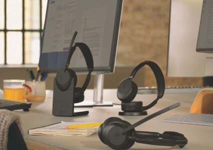 Jabra rozszerza serię Evolve3. To trzy nowe modele stworzone do biznesu i pracy biurowej