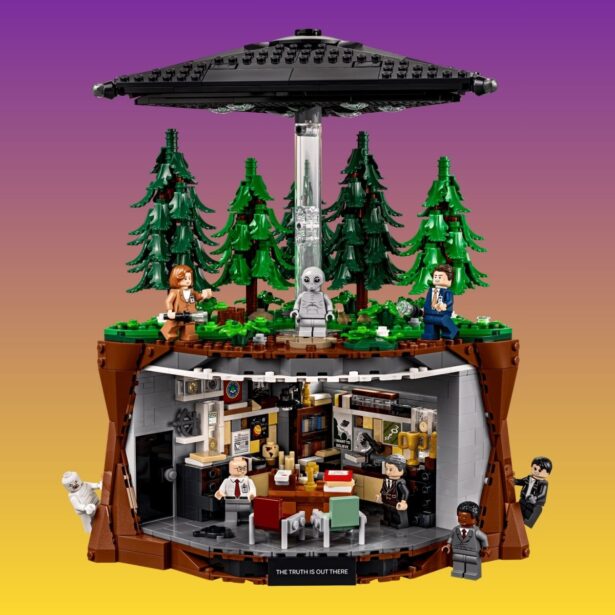 LEGO Z Archiwum X oficjalnie zaprezentowane. Wspaniły set dla fanów serialu już w sierpniu