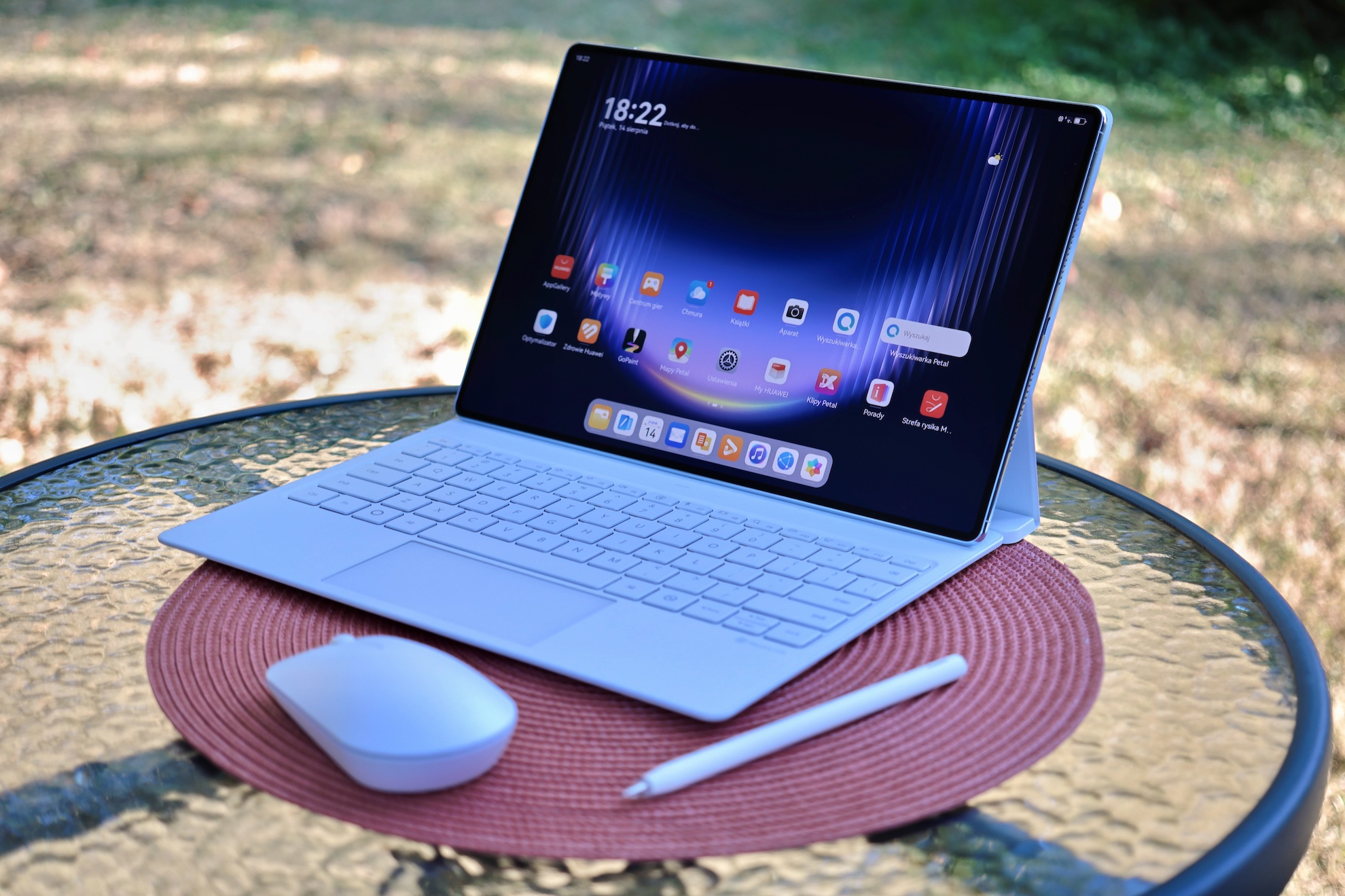 Klawiatura, rysik i matowy ekran. Tablet HUAWEI MatePad Air to przykład jak zmienia się rynek 36 HUAWEI MatePad Pro Max