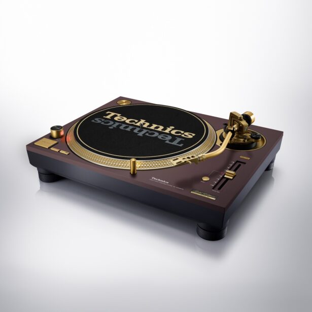 To wygląda obłędnie! Nowy limitowany model gramofonu Technics na jubileusz 55-lecie serii SL-1200