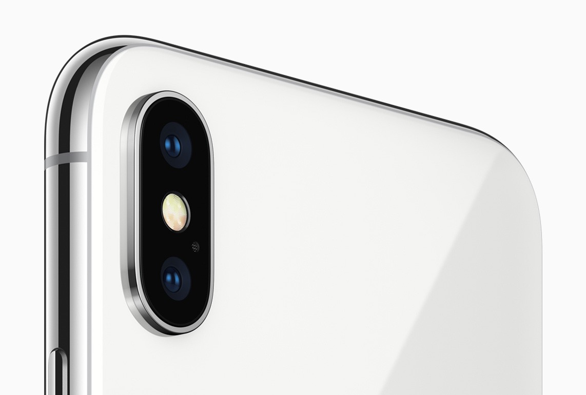 Koniec pewnej epoki. iPhone X został uznany za przestarzały 6 Apple iPhone X