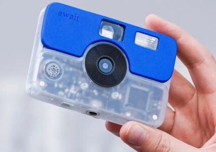 Await – cyfrowa adaptacja analogowej jednorazówki wprost z Kickstartera