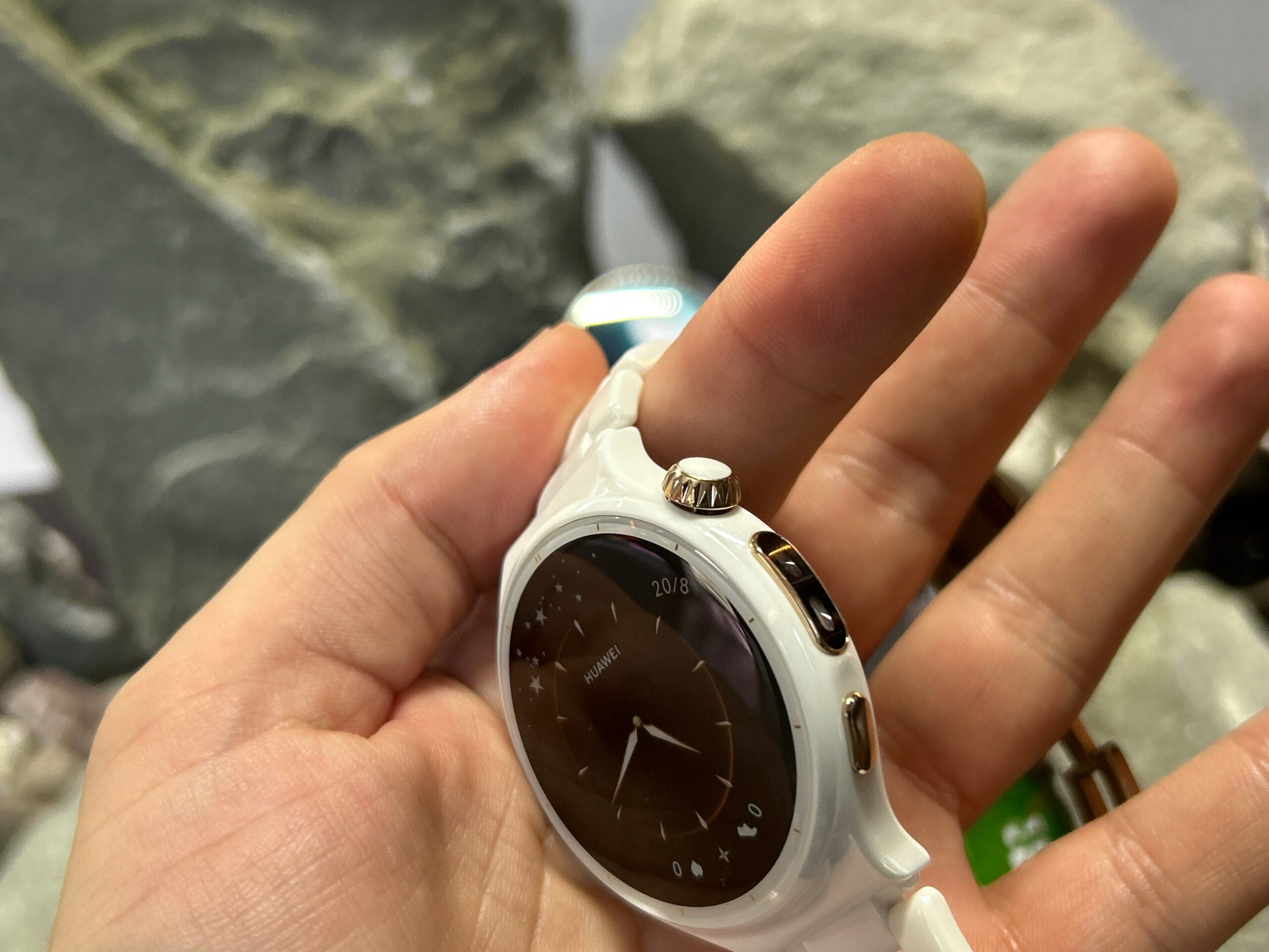 HUAWEI WATCH 6 HUAWEI WATCH 6