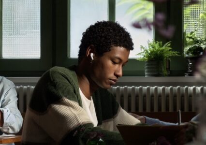 6 nowość od Apple — całkiem nowe AirPods 5 z przełomowym ANC
