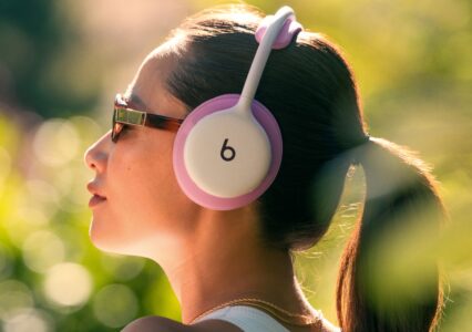 Beats 360 już oficjalnie. To słuchawki z wymiennymi padami i świetnymi funkcjami, które działają z iOS i Androidem