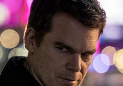Dexter: Zmartwychwstanie z datą premiery 2. sezonu. Tym razem nie będziemy czekać