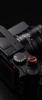 Gratka dla fanów F1. Zaprezentowano specjalną wersję aparatu Leica Q3 43 Formula 1