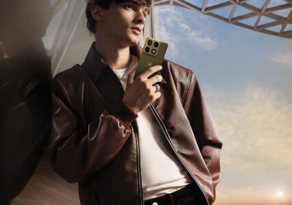 Motorola z nową funkcją. Udostępni Ci plan e-SIM z usługami za granicą, prosto z telefonu z dowolnego miejsca