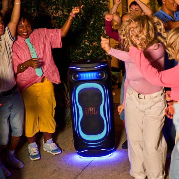 Debiutują słuchawki open ear od Samsunga. Oto Buds On 7 Debiutuje JBL PartyBox Ultimate 2 — 1500 watów nieprzerwanej imprezy za 7000 zł!