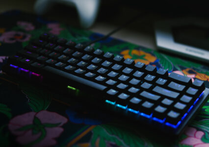 Recenzja Razer Huntsman V3 HE Magnetic Mini 65% 8KHz, czyli kilka słów o klawiaturowej drodze bez powrotu
