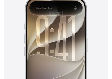 Kiedy Siri AI pojawi się w iPhone’ach w Europie? Apple rozpoczyna grę z KE