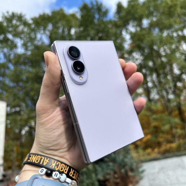 Skipnąłeś iPhone’a 18 Pro? Na wiosnę czekają Cię jeszcze ulepszony Air 2, bazowy 18 i budżetowy 18e 5 Bixby po polsku. Samsung rozszerza języki swojego asystenta AI
